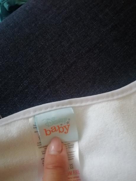 Podbradník macko puf,