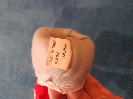 Červené rukavice, 98