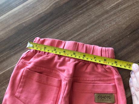 Nohavice even 104, 104