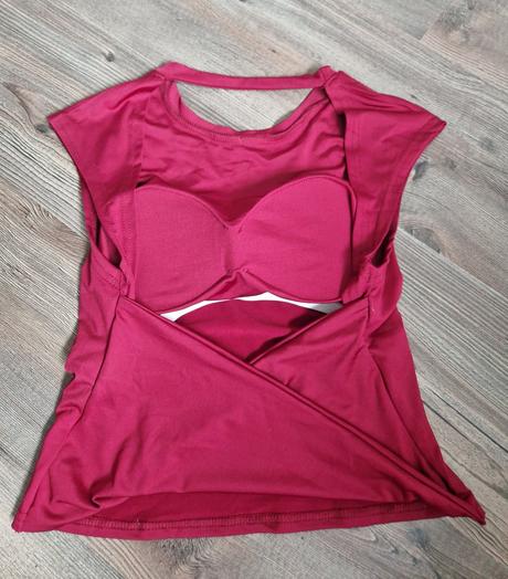 Krasny top s odhalenym chrbtom cena s postou, xs
