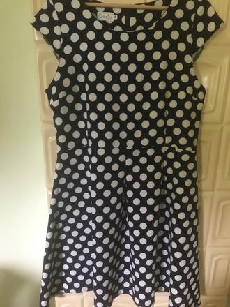 Letne saty vel.46, 46