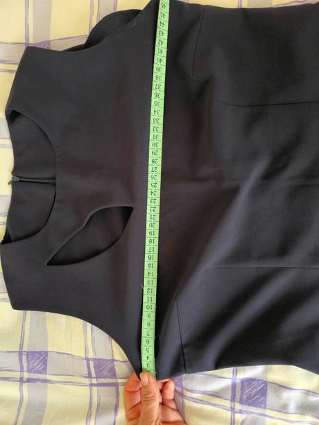 Spoločenské saty, 40