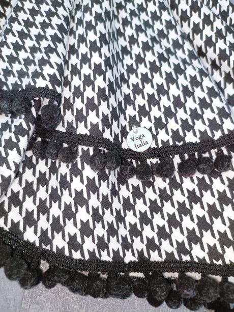 Šaty voga italia kohútia stopa, 98