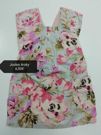 Kvetinové šaty, 104