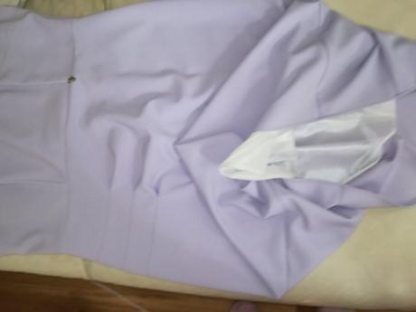 Elegantné lila saty, 46