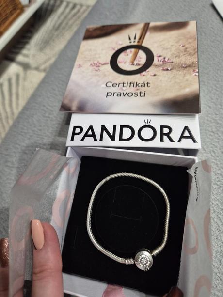 Pandora moments náramok, pandora