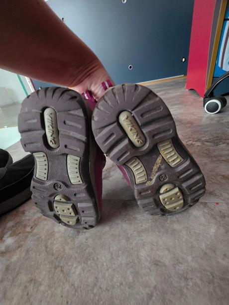 Ružové snehule, viking,25