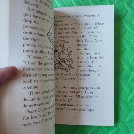 Astrosaurs the claws of christmas,