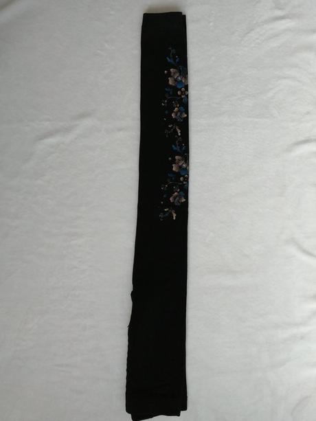 Vyteplené pančuchové legíny so vzorom, s