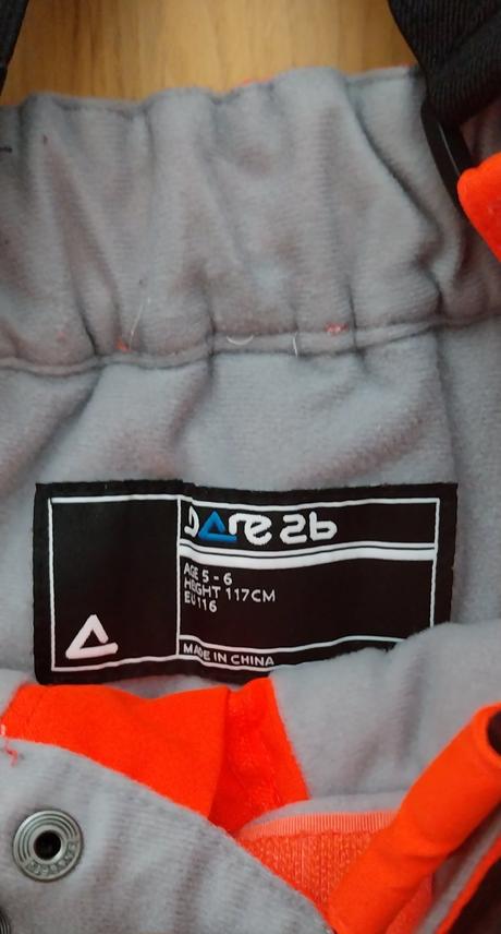 Lyžiarska suprava, 116