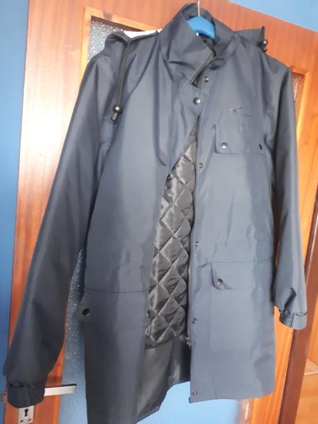 Ochranny kabát proti chladu a dažďu, 42