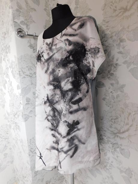 Pekna kvalitna letna tunika, next,42