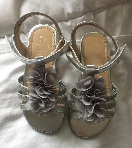 Trblietkavé sandálky, f&f,26