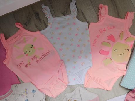 Balík oblečenia pre dievčatko 50/80 0/18 mesiac,