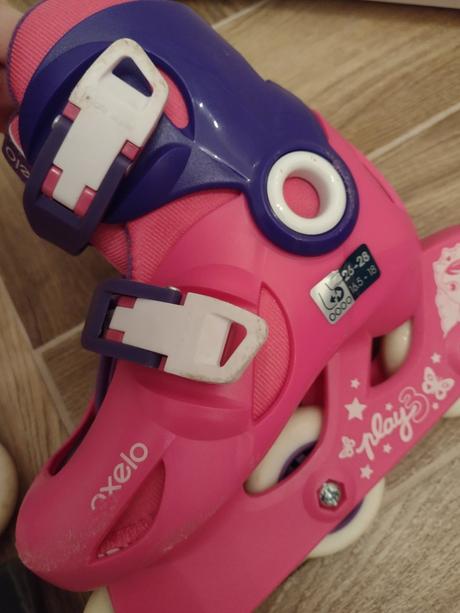 Kolieskové korčule+chrániče, 26