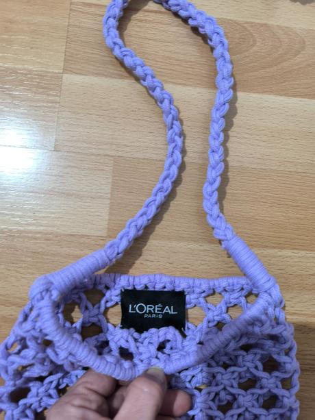 Háčkovaná kabelka, 