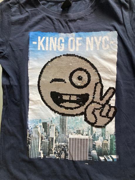 Tricko s premienacim obrazkom, chapter young,146