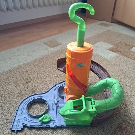 Fisher-price mašinka tomáš hadia dráha - železničn,