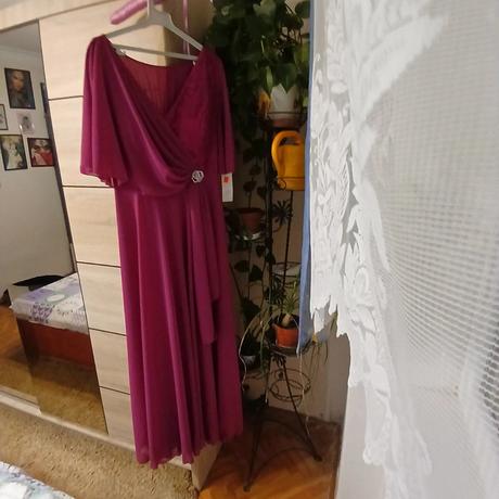 Spoločenské šaty nové vel. 44/48, 44