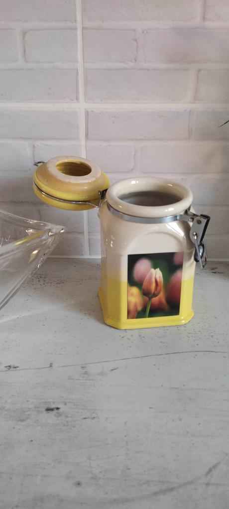 Sklenená misa, dóza, 