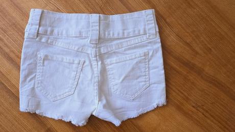 Biele kraťasy 134, h&m,134
