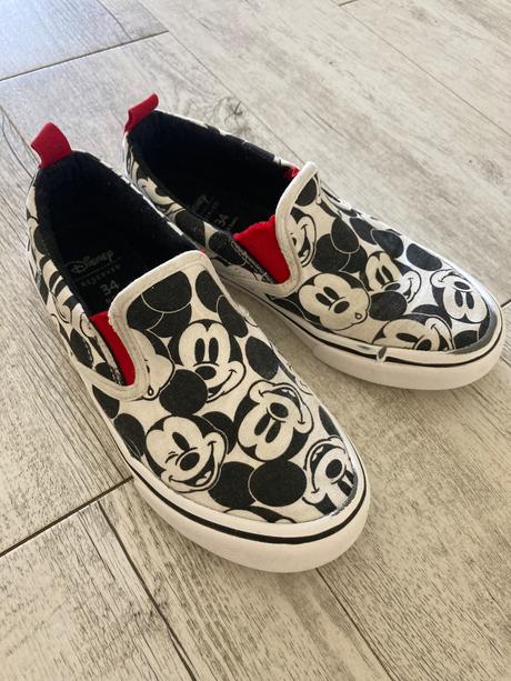 Plátenky mickey mouse reserved, reserved,34