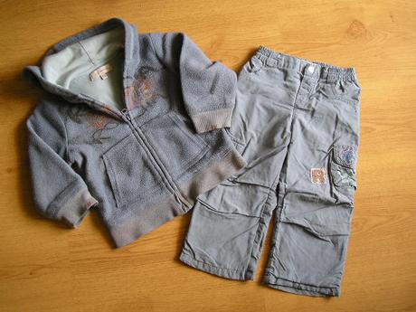 Podšitá mikinka s kapuckou- 1 1/2-2r., debenhams,92