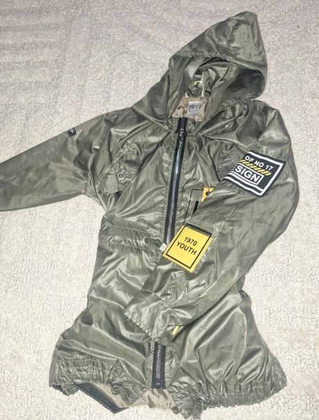 Štýlová bundička khaki farby, s / xs