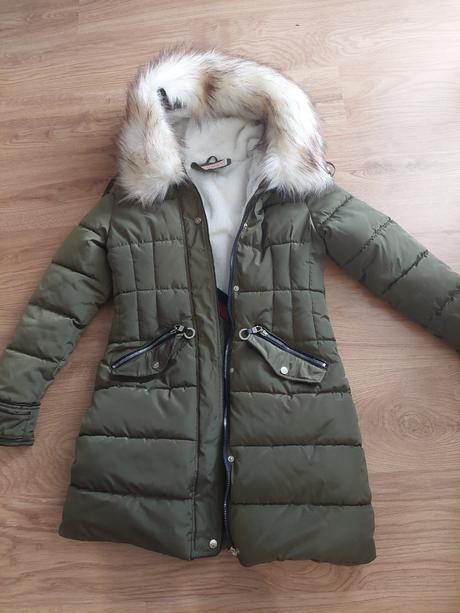 Zimna bunda modivo, s