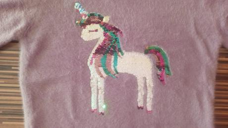 Chlpaty svetrik jednorozec 134, sinsay,134