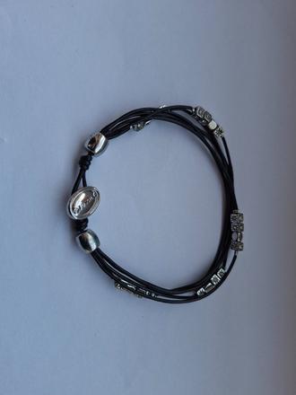 Čierny kožený náramok fossil so zirkónmi, fossil