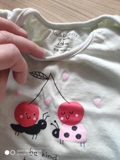 Krátke body veľ.74, sinsay,74