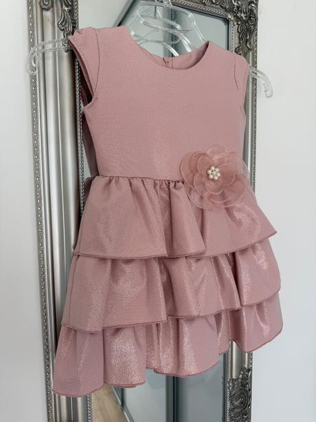 Spolocenske saty v.104, 104