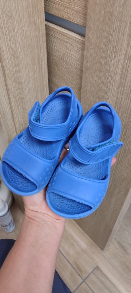 Gumené sandále modré 24, f&f,24