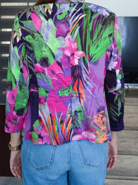 Predám dámske sako, l