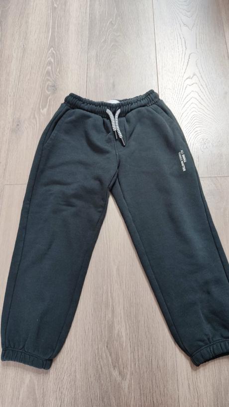 Teplaky, reserved,116