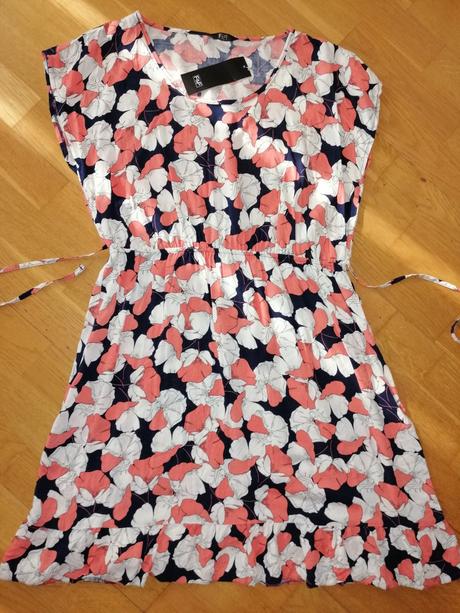 Letné kvetované šaty, f&f,44