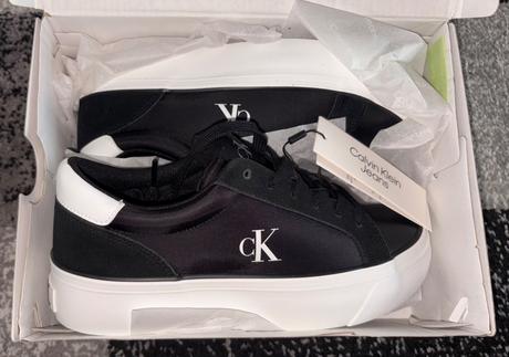 Tenisky calvin klein v.37 čierne s visačkou, 37