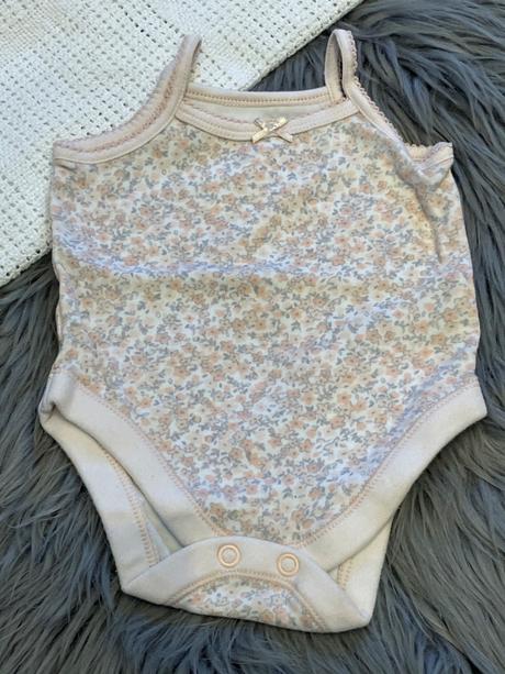 Dievčenské tielkové body kvetované nutmeg (62), nutmeg,62