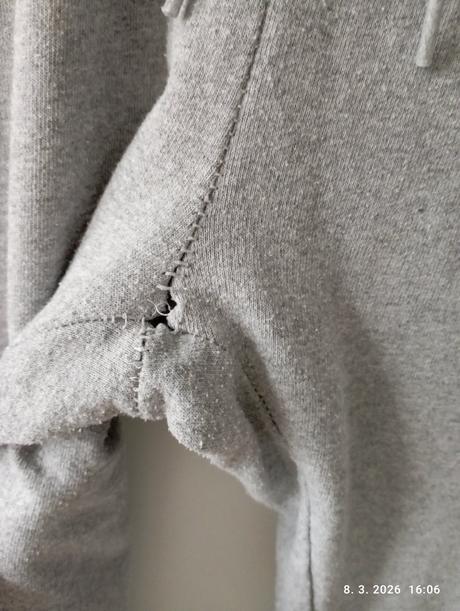 Tepláky s vreckami 146/152, 152