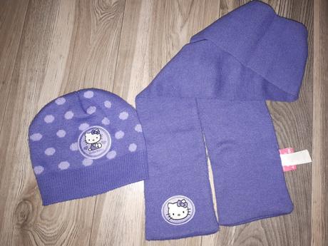 Čiapka a šál, sanrio,122