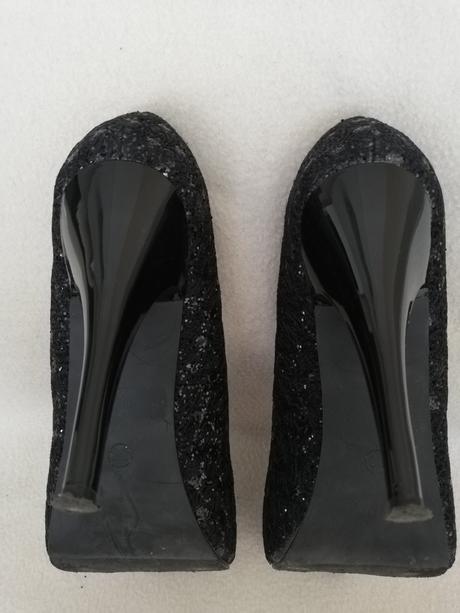 Lodičky s trblietkami, 39