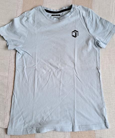 Tričká 134 - 140, chapter young,134