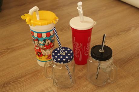 Rôzne fľaše a poháre, 