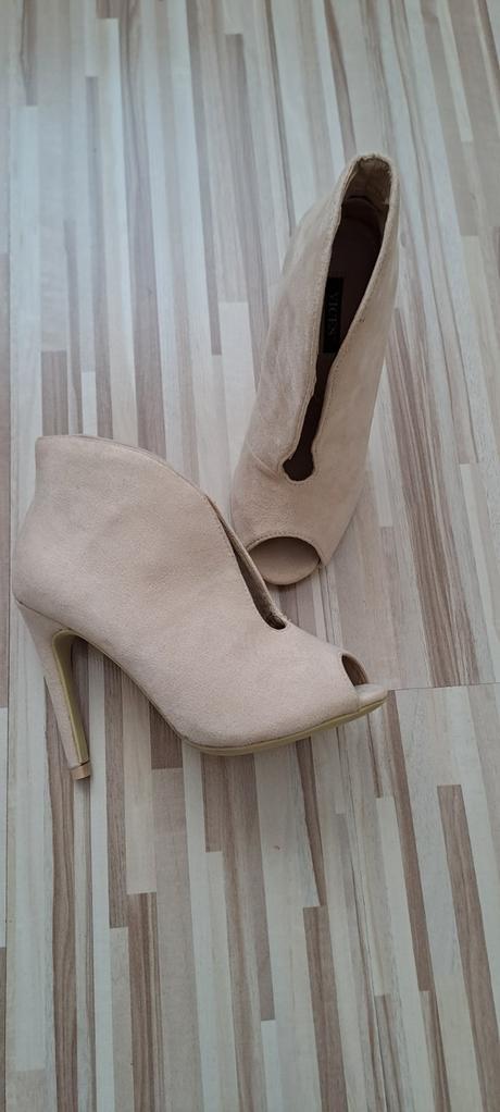 Krémové  topánky v.35, 35