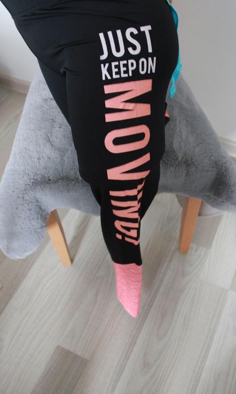 Leginy, muddy puddles,s