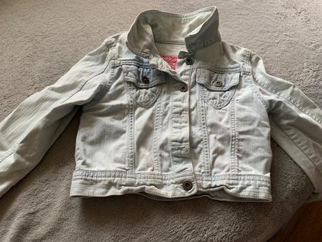 Dievcenska riflova bunda, 122