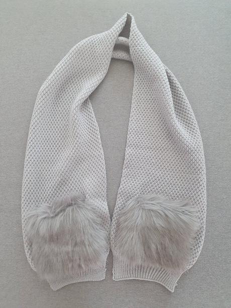 Zaujímavý šál, 