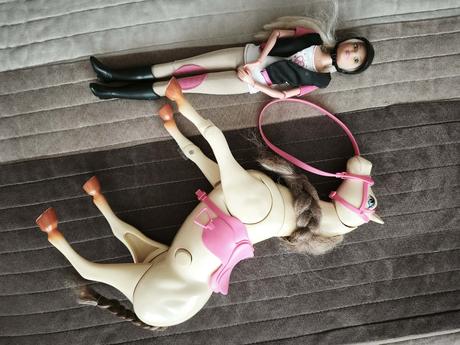Barbie a kôň, 
