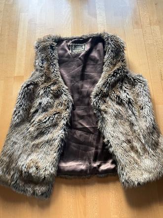 Dámska hrejivá vesta m/40-42, m